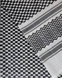Black and White shimagh